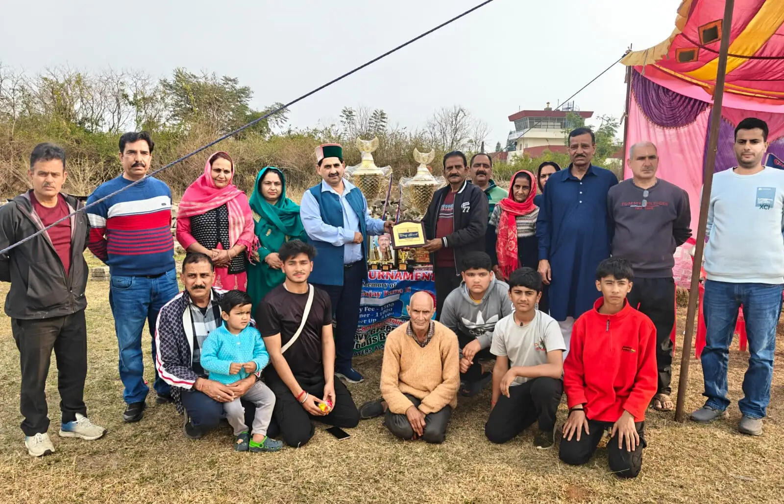 गगल एयरपोर्ट प्रभावित परिवारों को 1950 करोड़ की मुआवजा राशि वितरित : केवल सिंह पठानिया