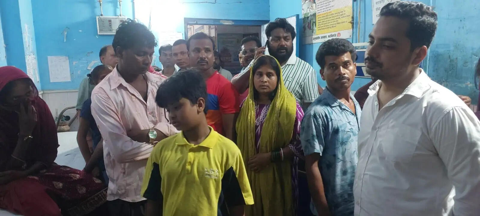 शिक्षक की पिटाई से चार क्लास के बच्चे का गर्दन हुआ टेढ़ा