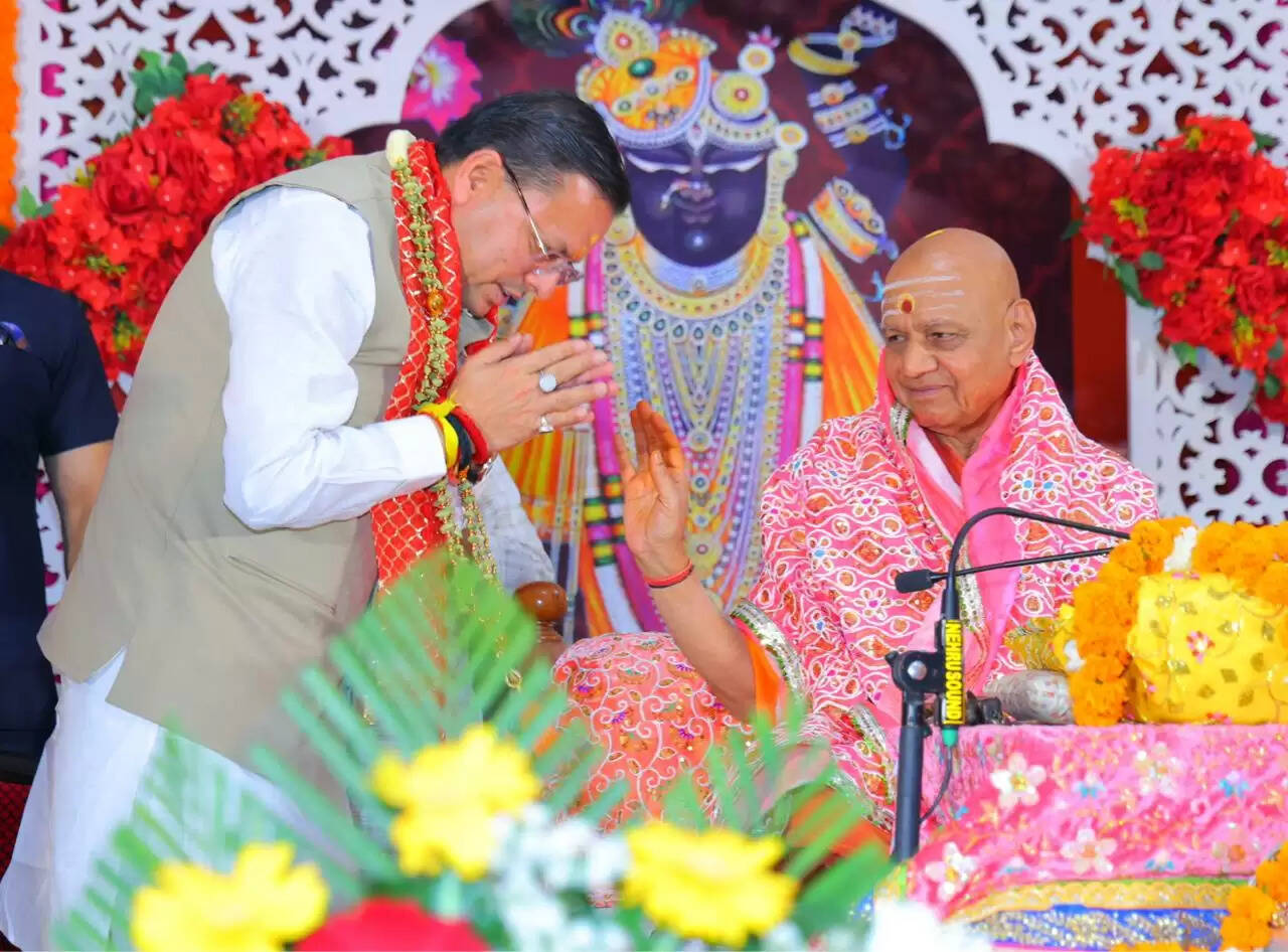 चारधाम मार्गों के सुदृढ़ीकरण से यात्रा हुई अधिक सुरक्षित व सुगम: मुख्यमंत्री धामी