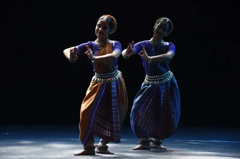 सदानीरा समागमः मिराज मेलोडीज़ ने दिया जल संरक्षण का सशक्त संदेश, बच्चों ने दर्शकों को किया भावुक