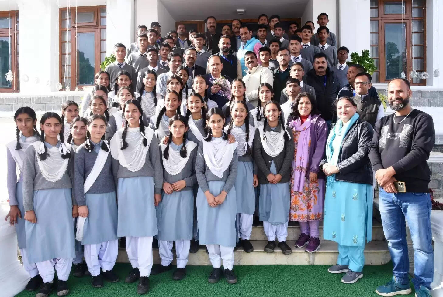 आज के युवाओं को संसदीय कार्य प्रणाली का ज्ञान जरूरी : कुलदीप पठानिया