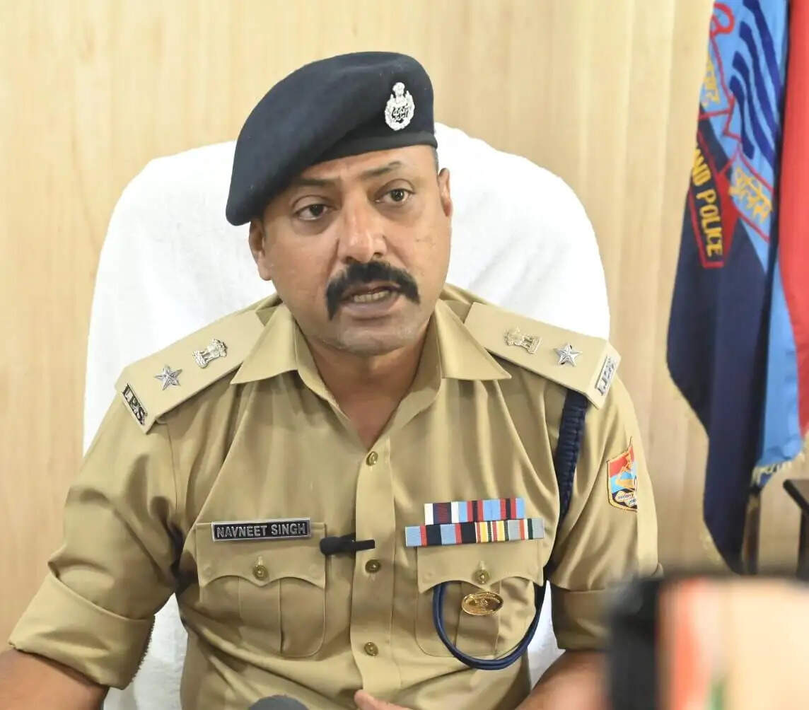 कार सवार डॉक्टर पर हुई फायरिंग में एक गिरफ्तार, मास्टरमाइंड सत्संगी बाबा की तलाश जारी