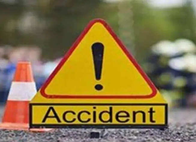 बुलेट अनियंत्रित होकर पलटी, युवक की मौत