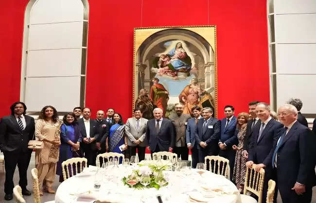 पीयूष गोयल ने मिलान में इतालवी व्यापार जगत के नेताओं से मुलाकात की