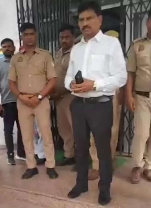 कोर्ट के आदेश पर बहाल सीएमओ डॉ. हरिदत्त नेमी के खिलाफ शासन स्तर पर होगी जांच