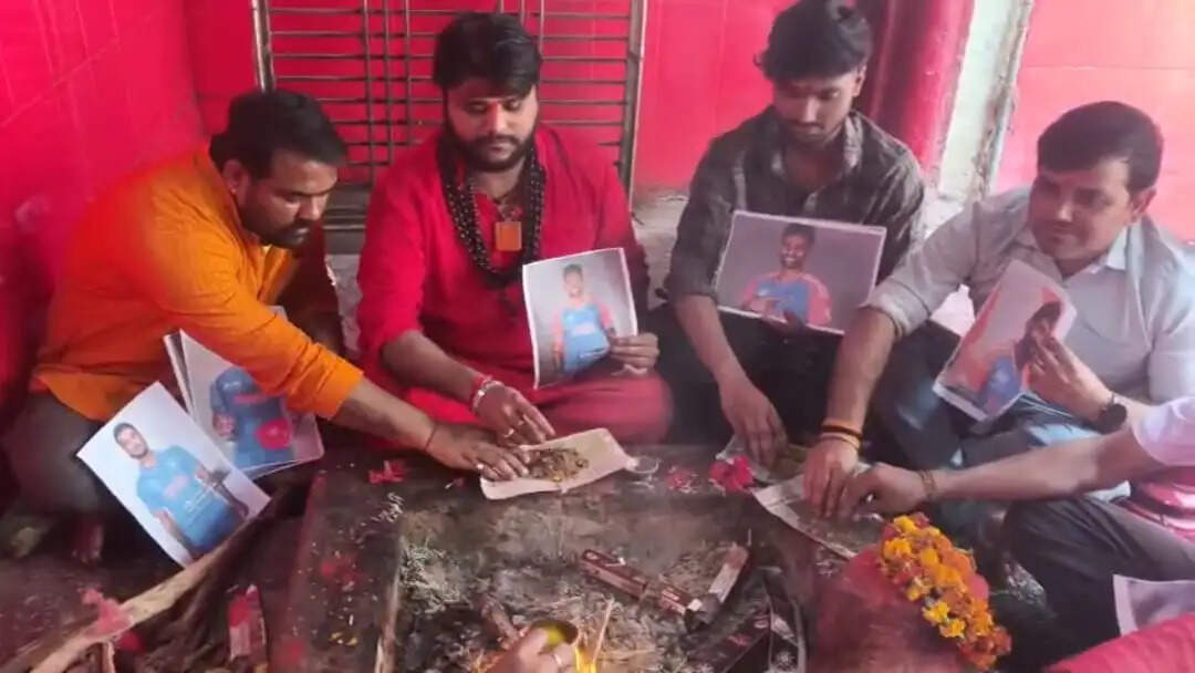 टी20 वर्ल्ड कप फाइनल से पहले जौनपुर में टीम इंडिया की जीत के लिए हवन-पूजन