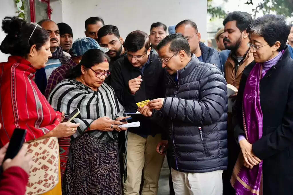 दिल्ली&nbsp;में&nbsp;‘महिला सम्मान योजना’ के लिए रजिस्ट्रेशन शुरू