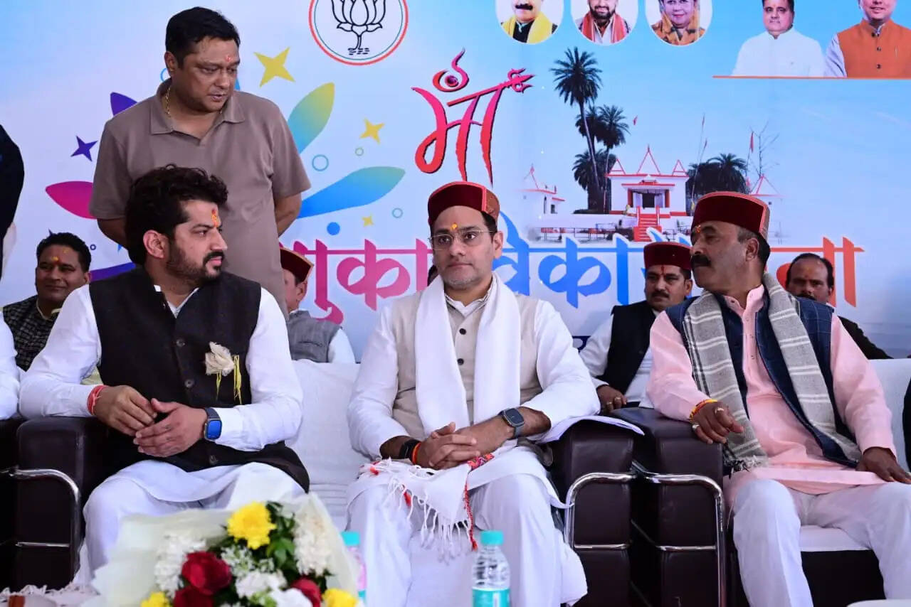 मेले हमारी संस्कृति परम्पराओं को सहेजने के माध्यम : बहुगुणा