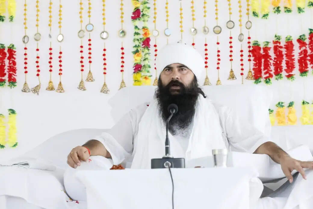 शाकाहार अपनाकर नशे से दूर रहें, अच्छे समाज के निर्माण में सहयोग करें : पंकज महाराज