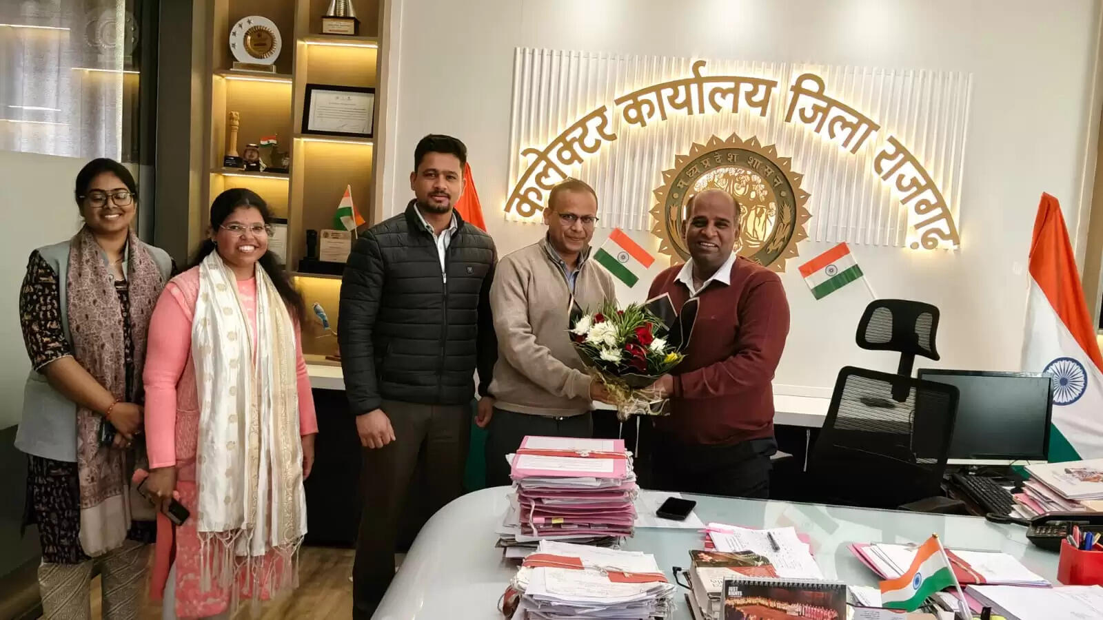 राजगढ़ः जिले में मतदाता सूची पुनरीक्षण का कार्य शतप्रतिशत पूर्ण, कलेक्टर ने दी बधाई