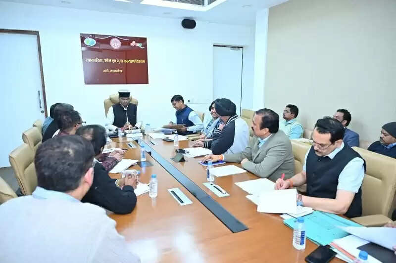 भोपालः मंत्री सारंग ने किया गोकुलधाम एवं द्वारकाधाम कॉलोनी की विद्युत समस्या का निराकरण