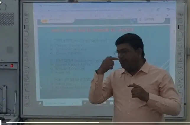 कृत्रिम मेधा के साथ नैतिक मूल्यों और सुरक्षा के मुद्दों पर विचार जरूरी : प्रोफेसर सुमन मिश्रा