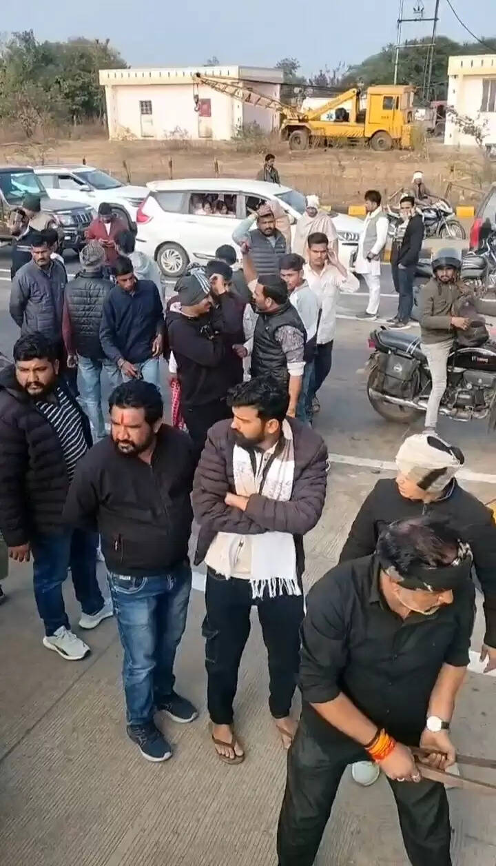 राजगढ़ः टोलकर्मी के साथ मारपीट कर जान से मारने की धमकी, पांच पर केस दर्ज