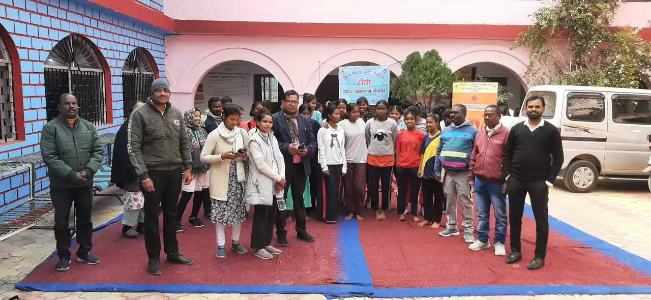 बाल विवाह कराने पर दो साल की सजा और एक लाख जुर्माने का है प्रावधान : वीरेंद्र