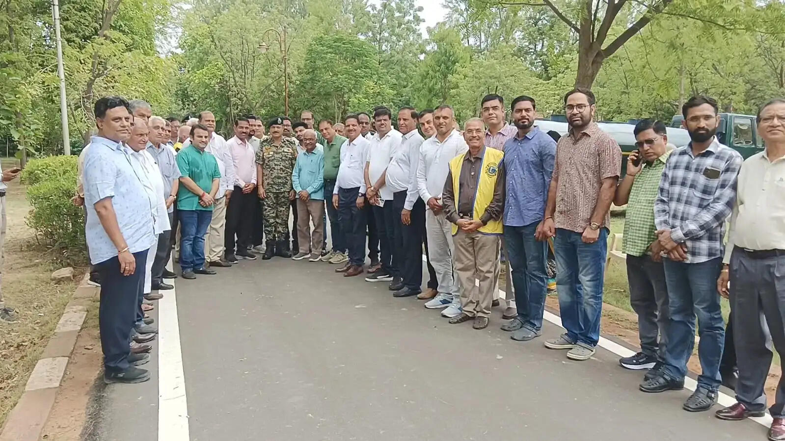 बीएसएफ परिसर में 101 पौधों का रोपण