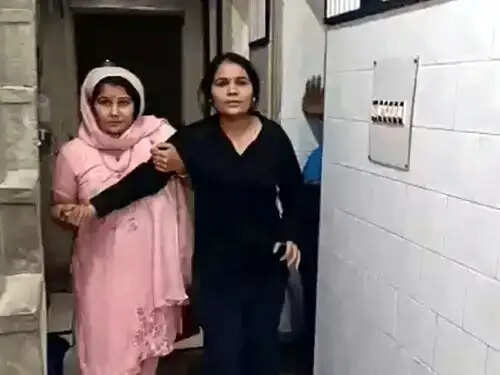 फरीदाबाद : कुट्टू का आटा खाने से 25 लोगों की तबीयत बिगड़ी