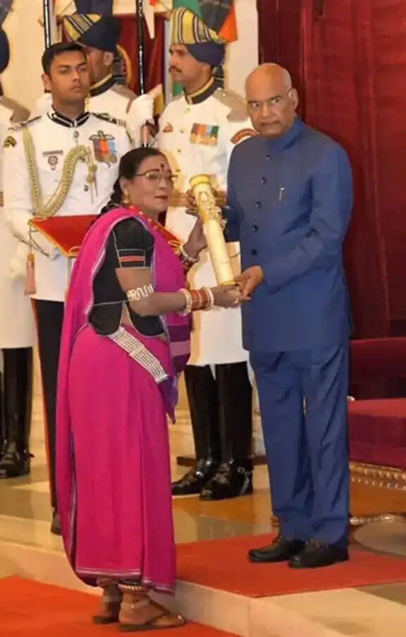 छत्तीसगढ़ की प्रख्यात लोक कलाकार तीजन बाई का निधन, प्रधानमंत्री मोदी ने शोक जताया
