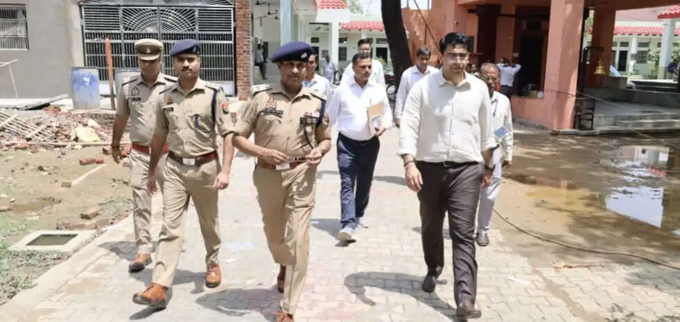 परीक्षा केदो का डीएमओ एसपी ने किया निरीक्षण