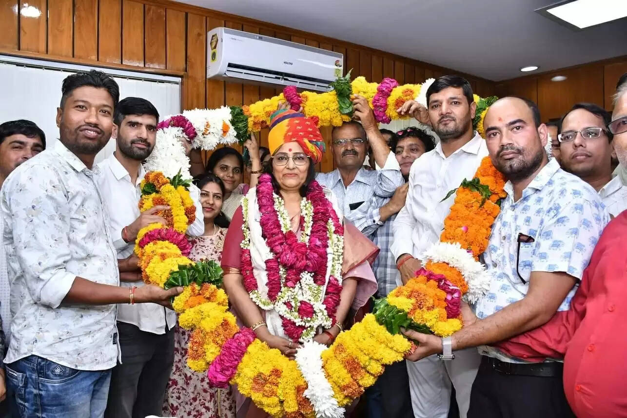 राजस्थान विश्वविद्यालय में कुलपति पद पर प्रोफेसर अल्पना कटेजा ने संभाला कार्यभार