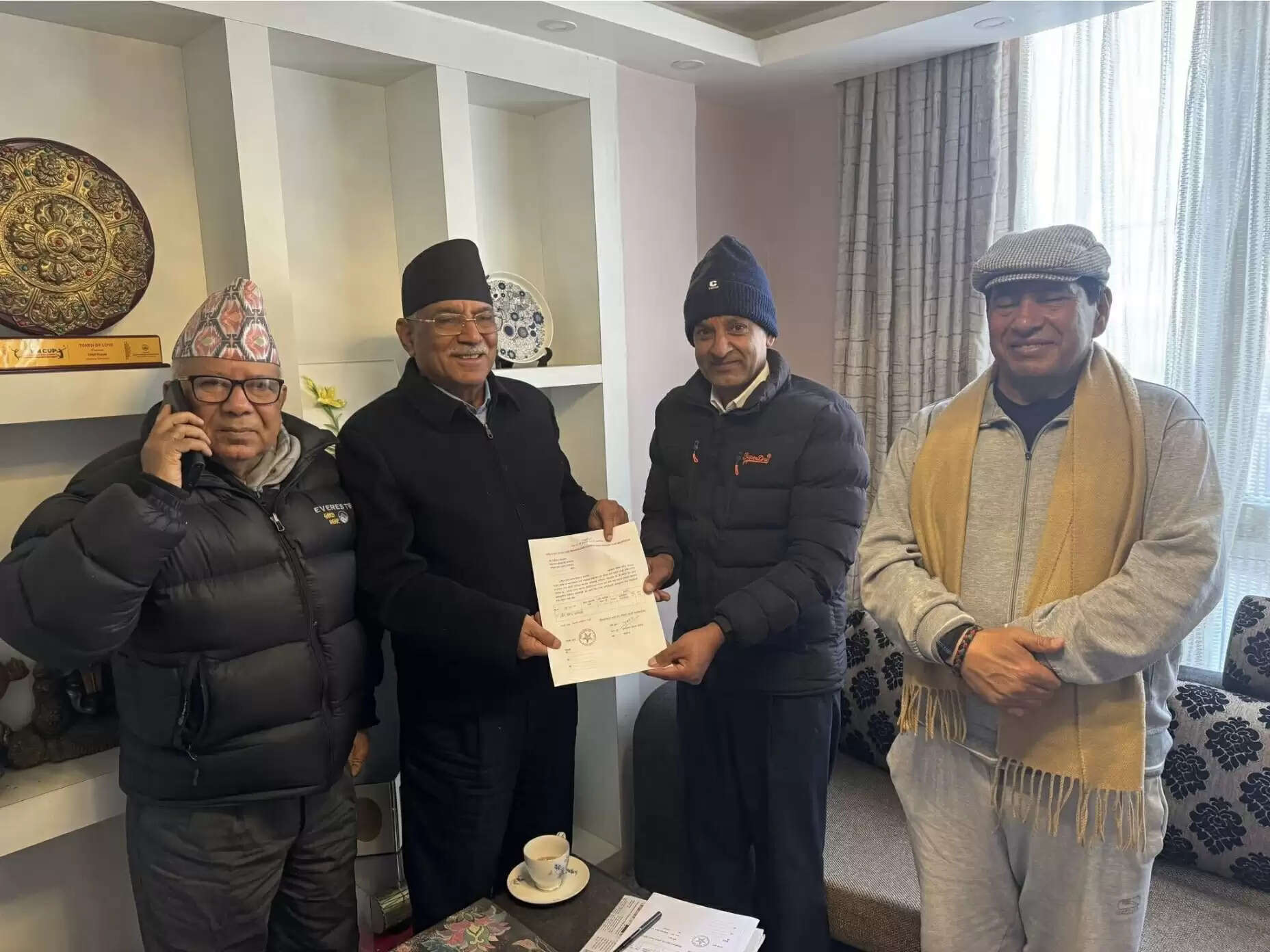 राष्ट्रीय सभा चुनाव: ओली और देउवा से तालमेल न होने पर प्रचंड ने सभी 18 सीटों पर उतारे उम्मीदवार