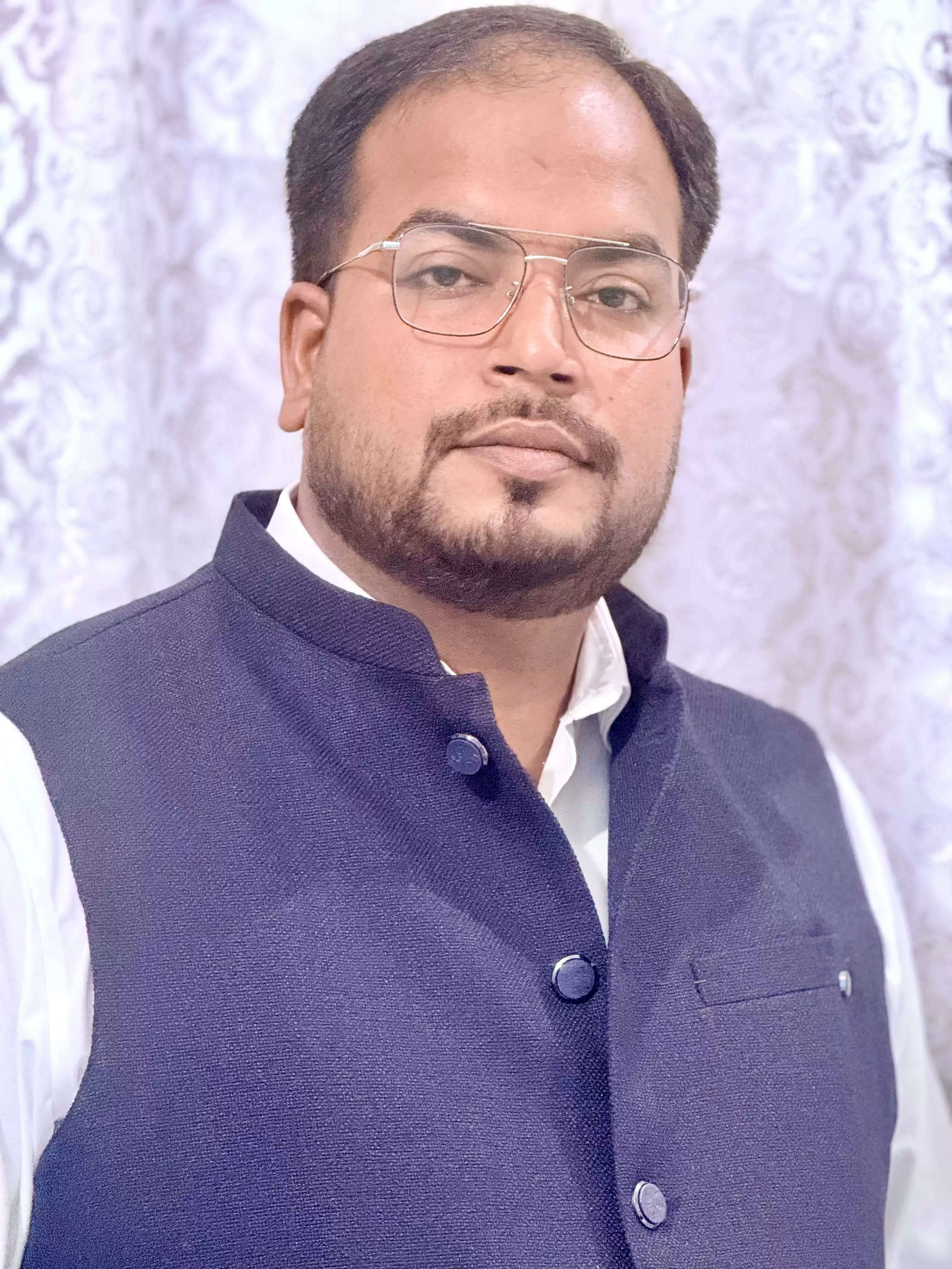 जौनपुर : कफ सिरप तस्करी में चार नई फर्मों पर केस, 18 पहुंची संख्या