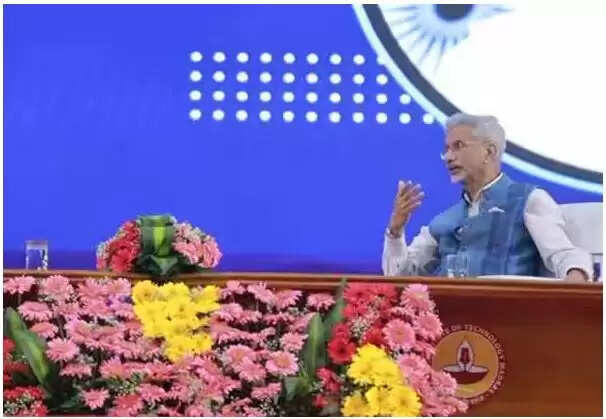 आतंकवाद को बढ़ावा देने वालों से पानी साझा नहीं कर सकता भारत: एस. जयशंकर