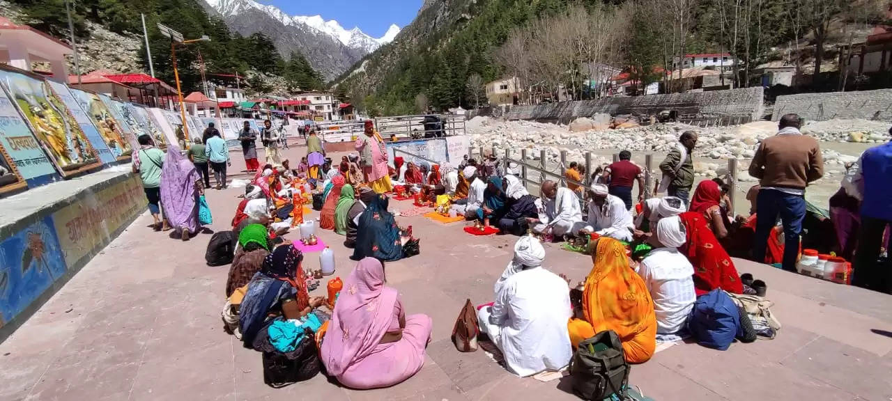 चारधाम यात्रा: गंगोत्री और यमुनोत्री धाम में पिछले सर्वाधिक तीर्थयात्रियों के रिकॉर्ड टूटे