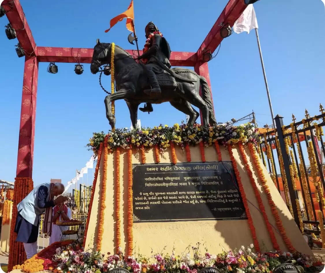 प्रधानमंत्री मोदी ने सोमनाथ में शौर्य यात्रा का किया नेतृत्व, वीरों को दी श्रद्धांजलि
