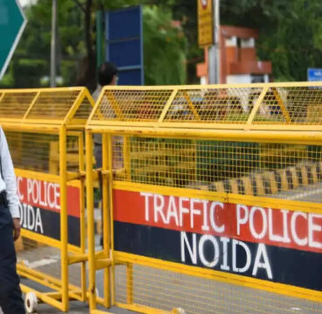 यातायात के नियमों का उल्लंघन करने वाले 7,228 वाहनों का चालान, सीज भी हुए 13 वाहन