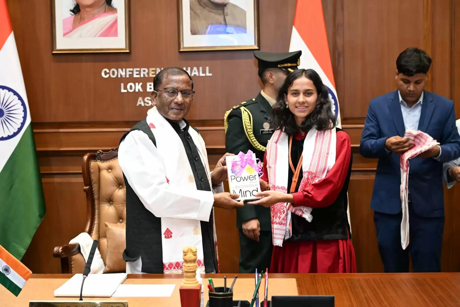 मनीषा ने असम भ्रमण विषय पर मिला द्वितीय पुरस्कार