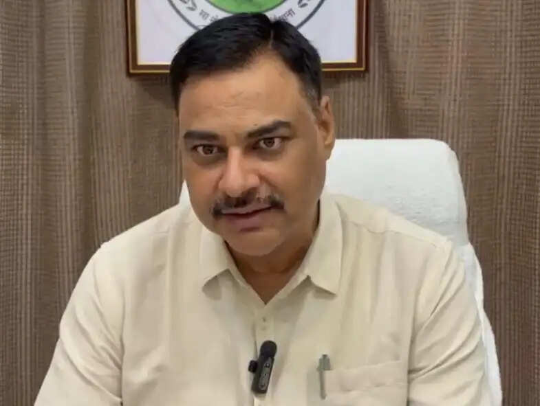 मीरजापुर में चक्रवाती तूफान ने ली 17 लोगों की जान, मृतकों के परिजनों को मिलेगी चार-चार लाख रुपए की मदद