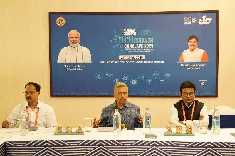 मध्य प्रदेश सेमी कंडक्टर उद्योग का अगला प्रमुख केंद्र बनेगा : अपर मुख्य सचिव संजय दुबे