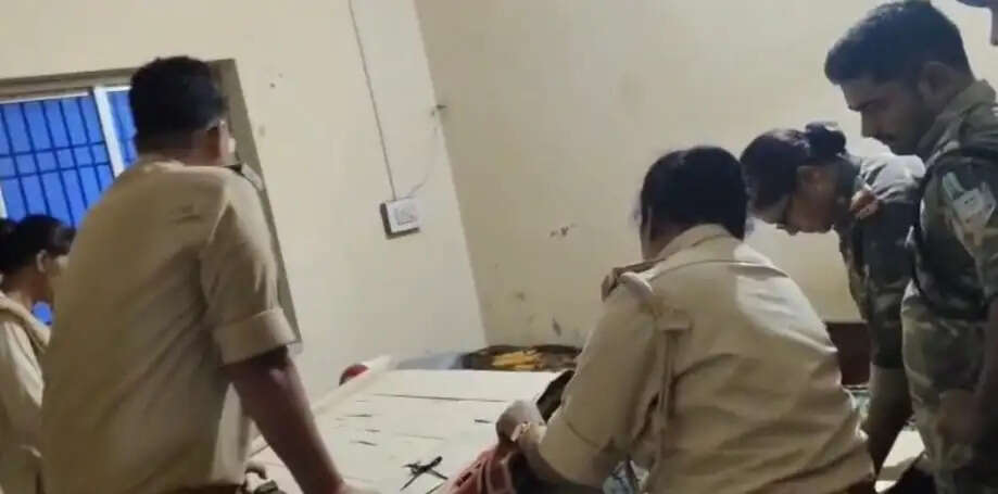 (अपडेट) जेपीएससी अनियमितता मामला : सीआईडी की राज्यभर में छापेमारी, रांची, बोकारो और पलामू में कई ठिकानों की तलाशी