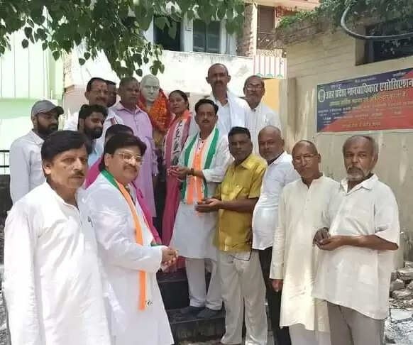 उत्तर प्रदेश में विकास के नाम से जाने जाते थे कमलापति त्रिपाठी : कांग्रेस