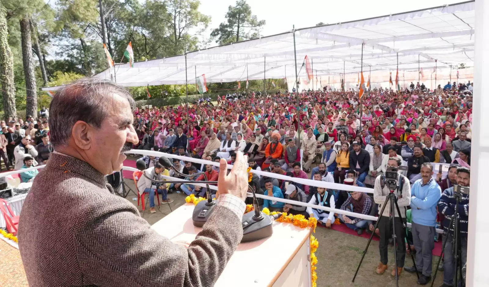 मुख्यमंत्री ने कांगड़ा जिला को दी 509 करोड़ रुपये से अधिक के विकास कार्यों की सौगात