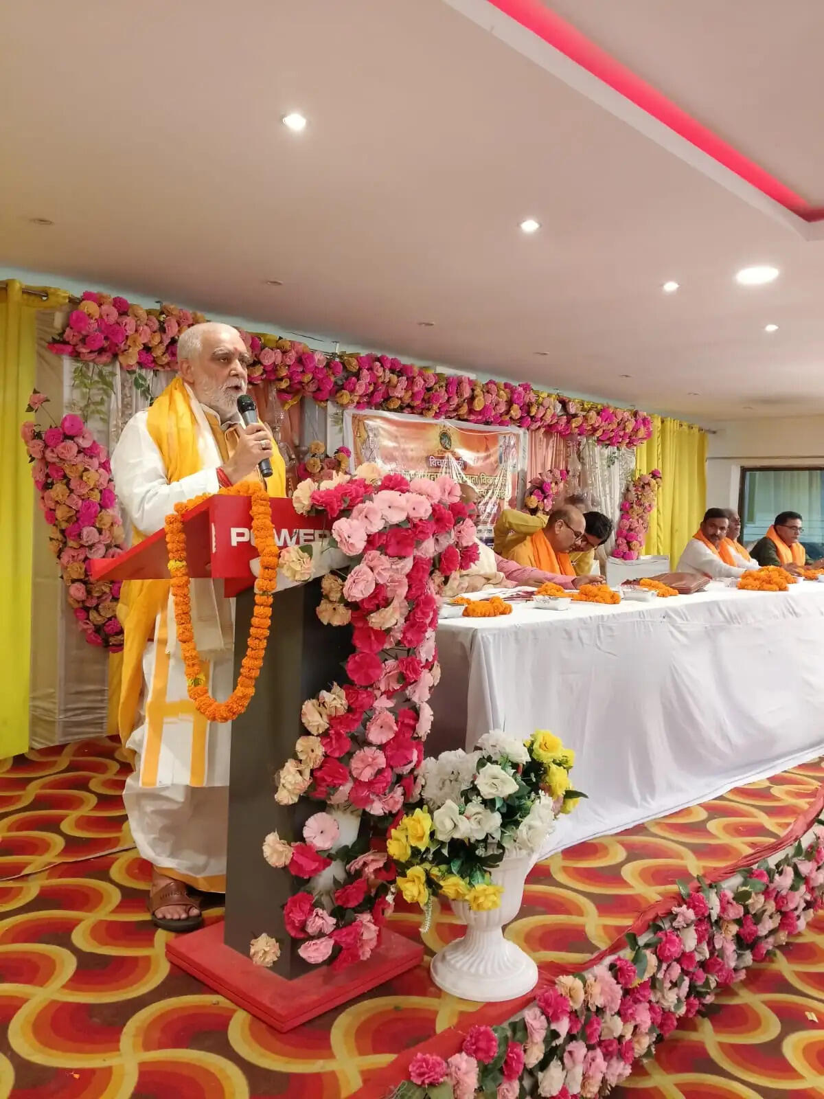 सिद्धाश्रम का संपूर्ण इतिहास सामने लाएंगे : अश्विनी कुमार चौबे