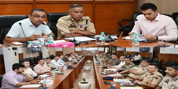 संभागीय आयुक्त और जम्मू के आईजीपी ने स्वतंत्रता दिवस 2026 समारोह की तैयारियों की समीक्षा की