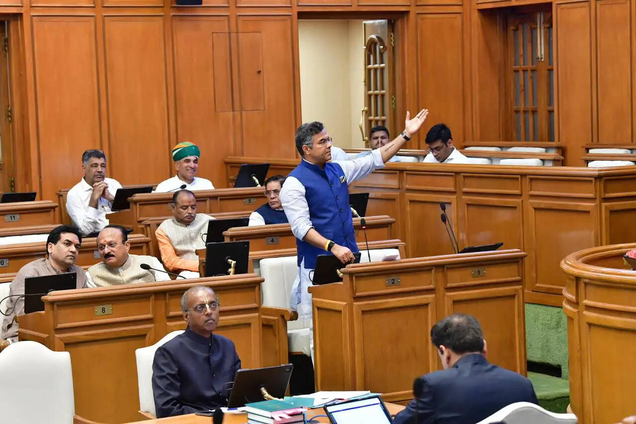 सीएजी रिपोर्ट ने वर्षों की जल प्रबंधन एवं यमुना सफाई की विफलताओं को किया उजागर : प्रवेश साहिब सिंह