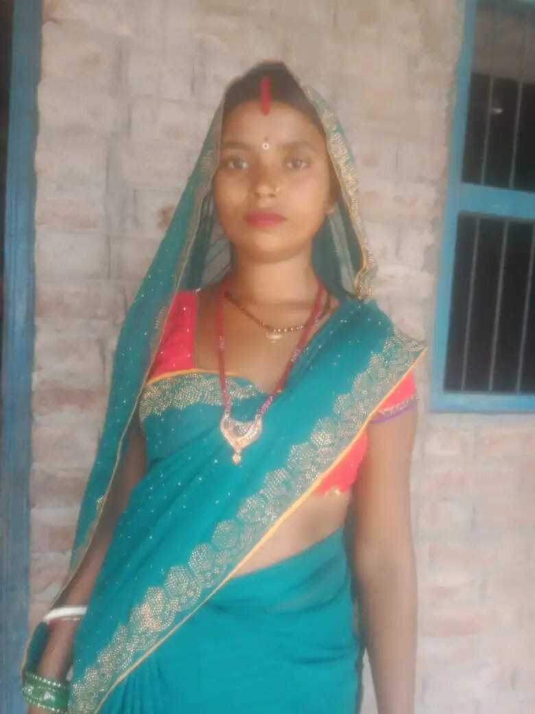 दो महिला गहरे पानी में डूबी, हुई मौत