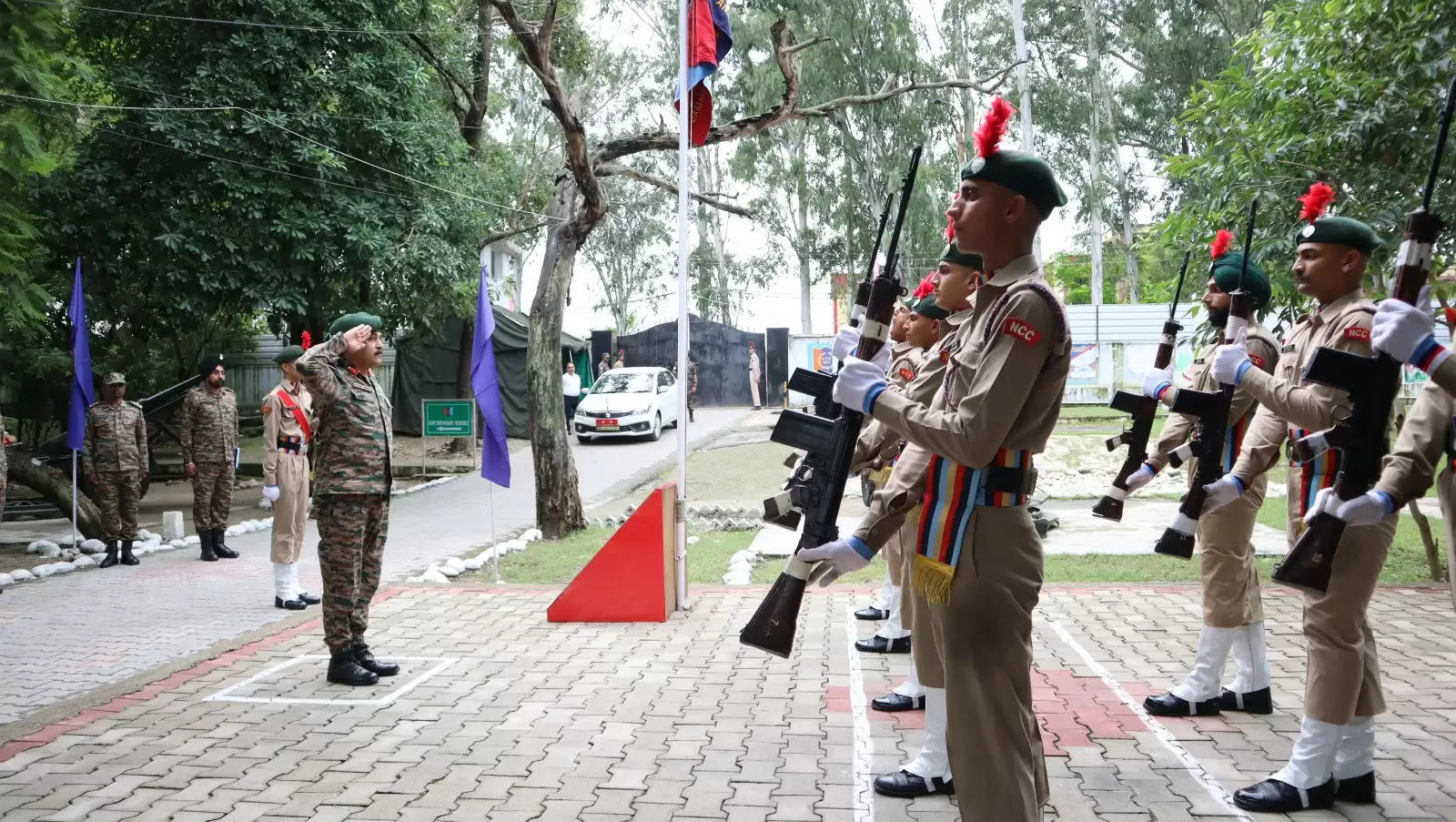 मेजर जनरल आरके सचदेवा ने प्रशिक्षण अकादमी नगरोटा का किया दौरा, एनसीसी कैडेटों को प्रेरित किया