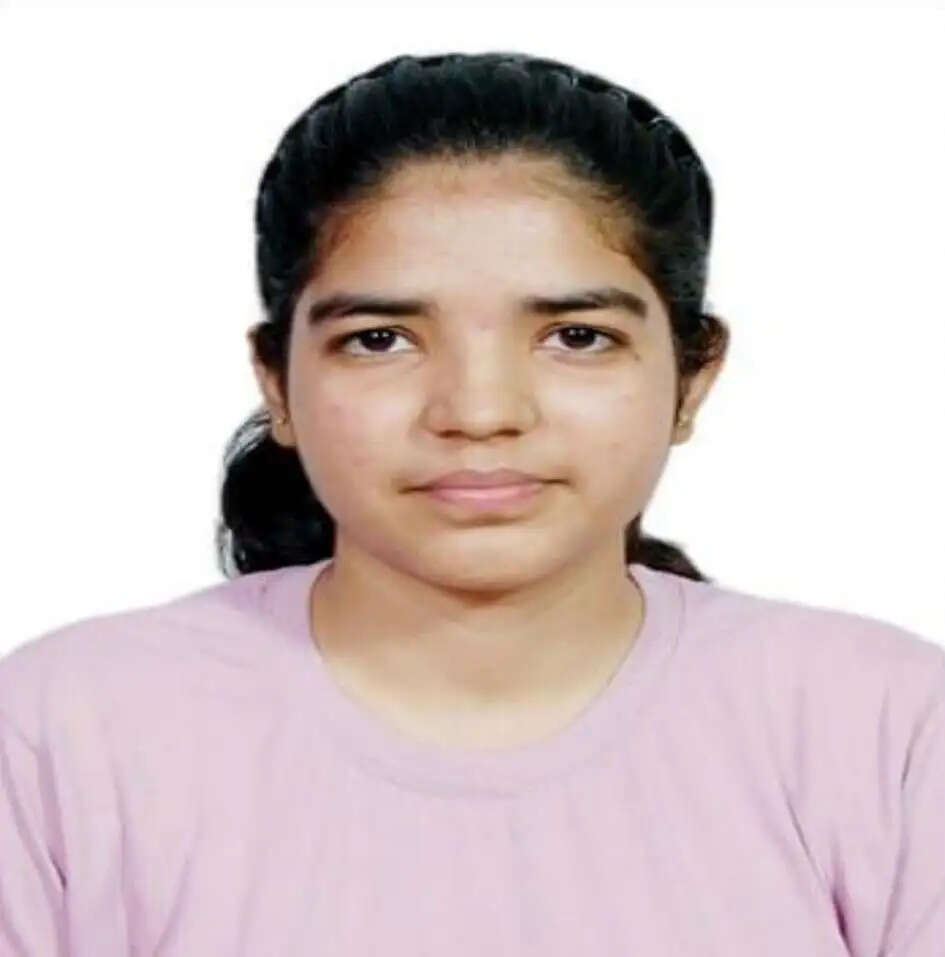 हिसार : एमए अंग्रेजी के परीक्षा परिणाम में राजकीय महाविद्यालय का दबदबा