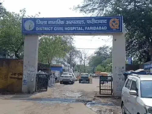 फरीदाबाद : लोहे की चारपाई से गिरकर बच्चे की हुई मौत