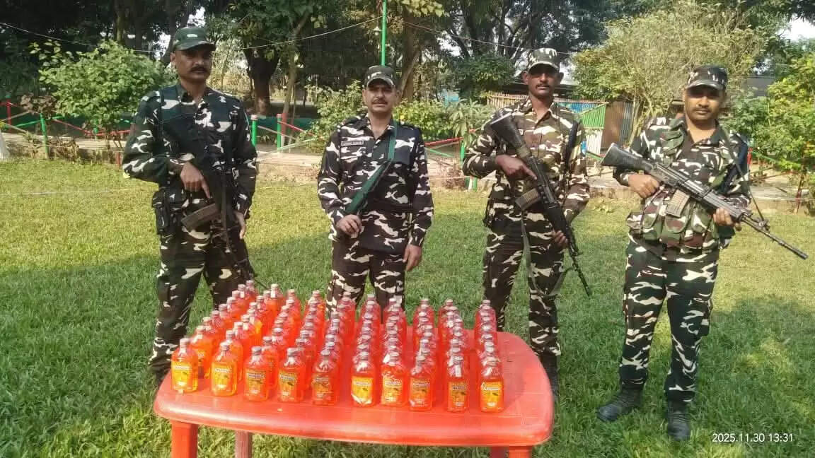 सैदाबाद में एसएसबी ने तस्करी के 26.4 लीटर नेपाली शराब किया जब्त