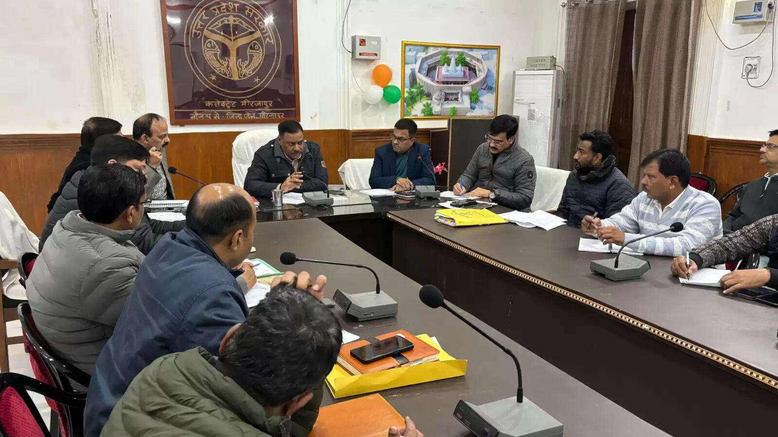 धान क्रय केंद्रों पर टोकन के अनुसार होगी खरीद : जिलाधिकारी