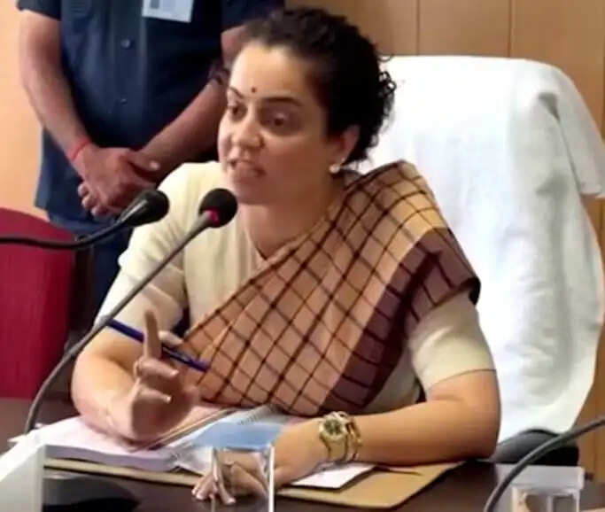 सांसद निधि खर्च न होने पर अधिकारियों पर बरसीं कंगना, 5.5 करोड़ में सिर्फ 50-60 लाख खर्च