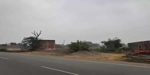 ठंड की गिरफ्त में आने लगा बलरामपुर जिला, तापमान में आई गिरावट