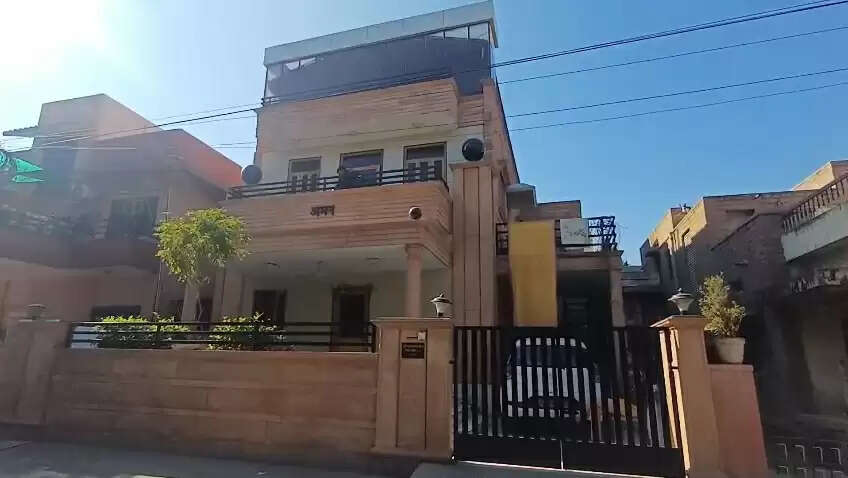 घी कारोबारी के ठिकानों पर आयकर विभाग की कार्रवाई