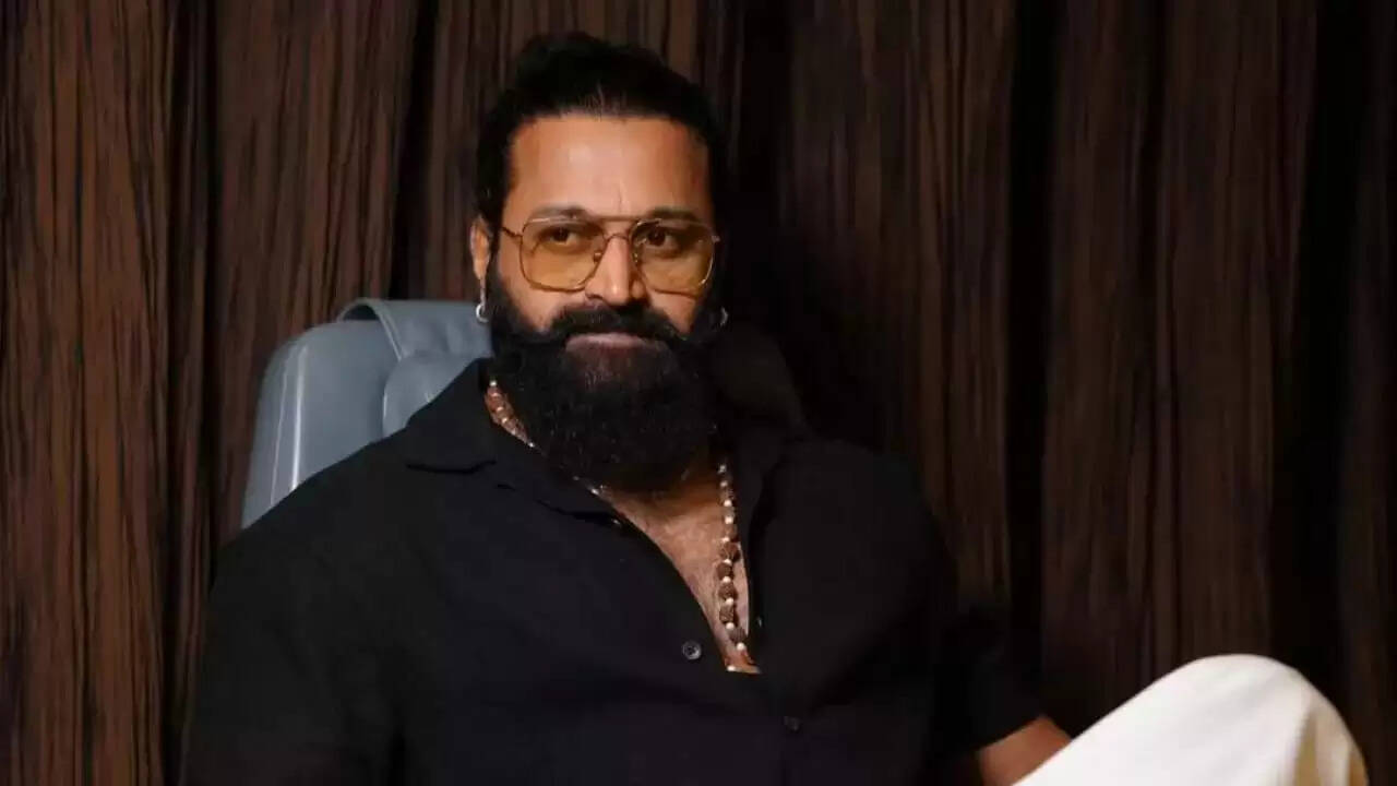 'कांतारा' दैव विवाद पर ऋषभ शेट्टी ने तोड़ी चुप्पी