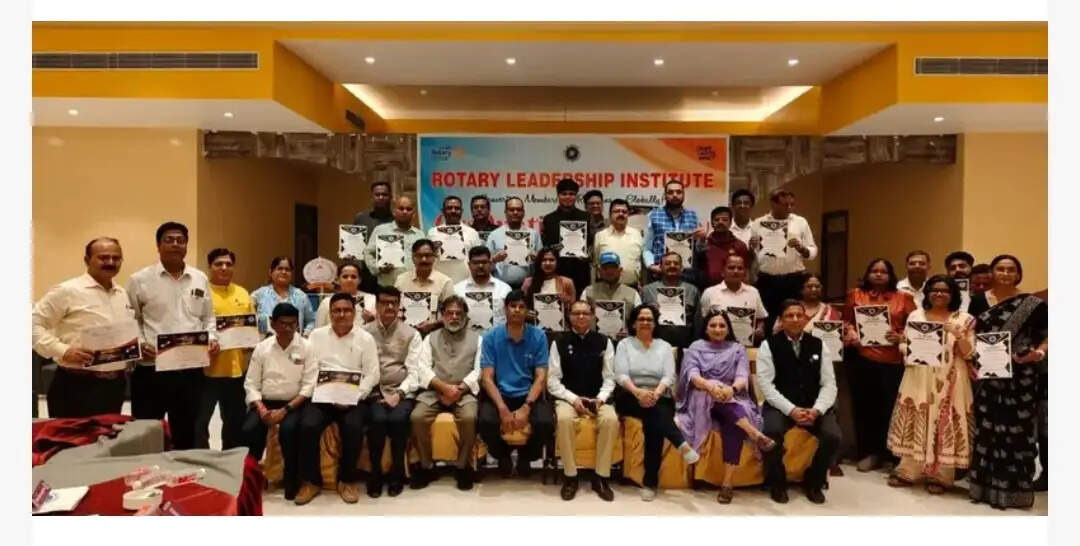 राजगीर के आरएलआई प्रशिक्षण में 17 रोटेरियनों ने हासिल की ‘स्नातक’ की उपाधि
