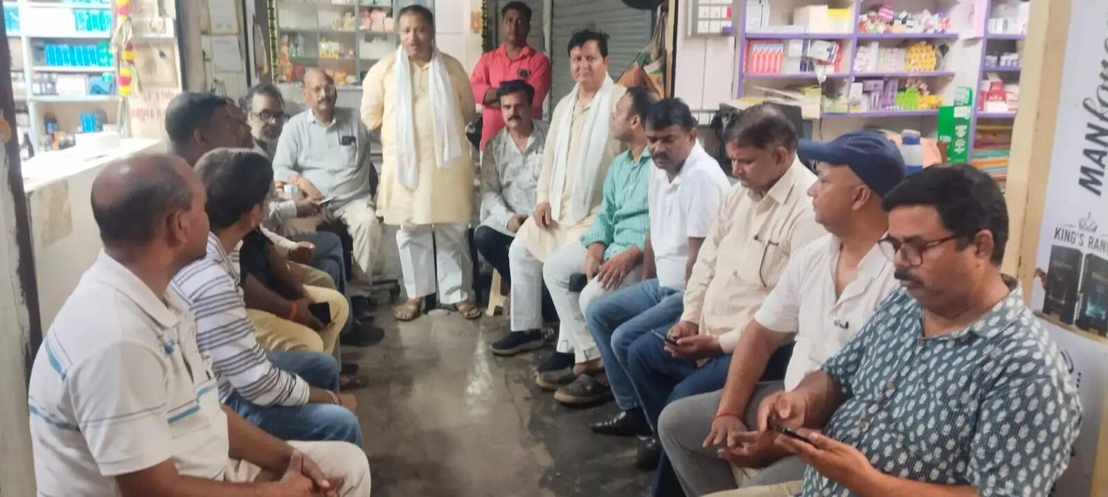 देवरिया में 20 मई को नहीं होगी दवा बंदी, मरीज हित में खुले रहेंगे मेडिकल स्टोर